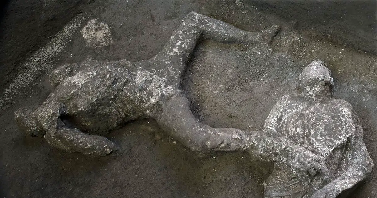 Remains of man and his slave discovered in Pompeii