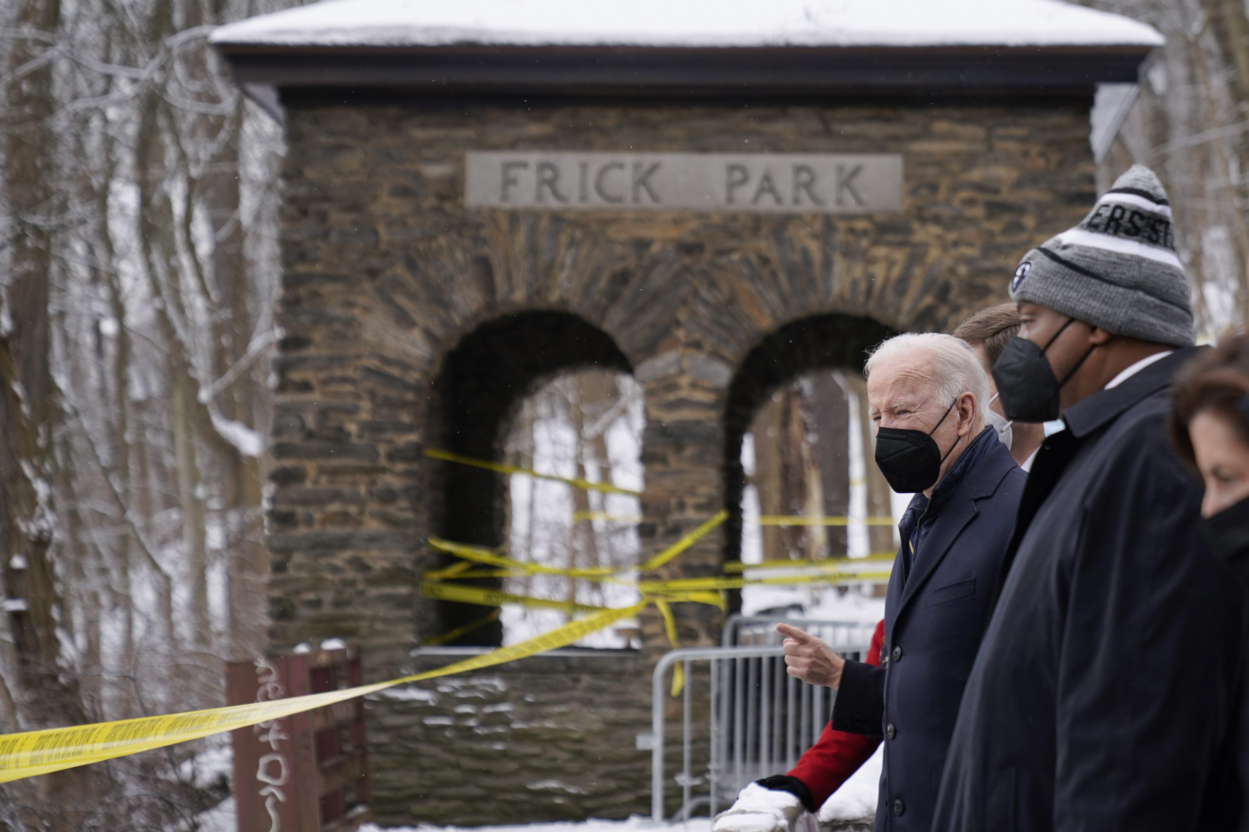 Biden promotes his plan to repair bridges after dramatic collapse in Pennsylvania