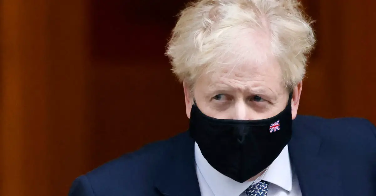 Boris Johnson apologizes for attending Downing Street lockdown garden party
