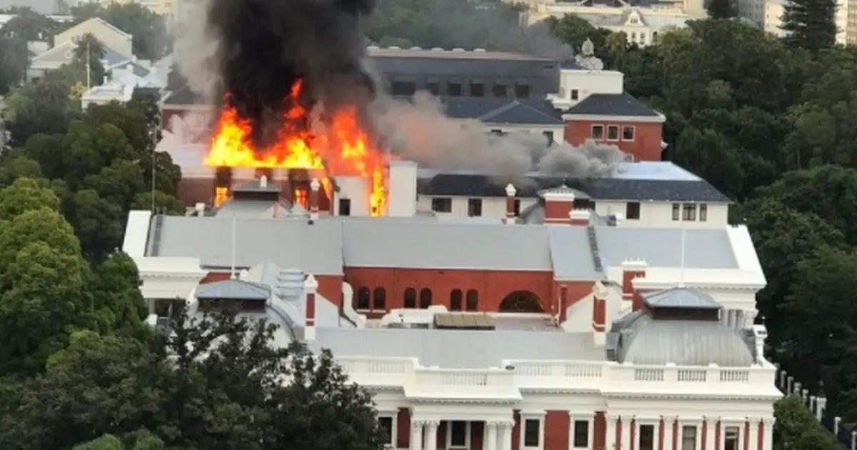 A large fire has broken out in the Houses of Parliament in Cape Town