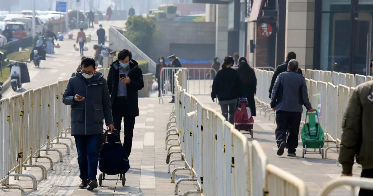 First flights in a month leave Chinese city of Xi'an as travel curbs ease