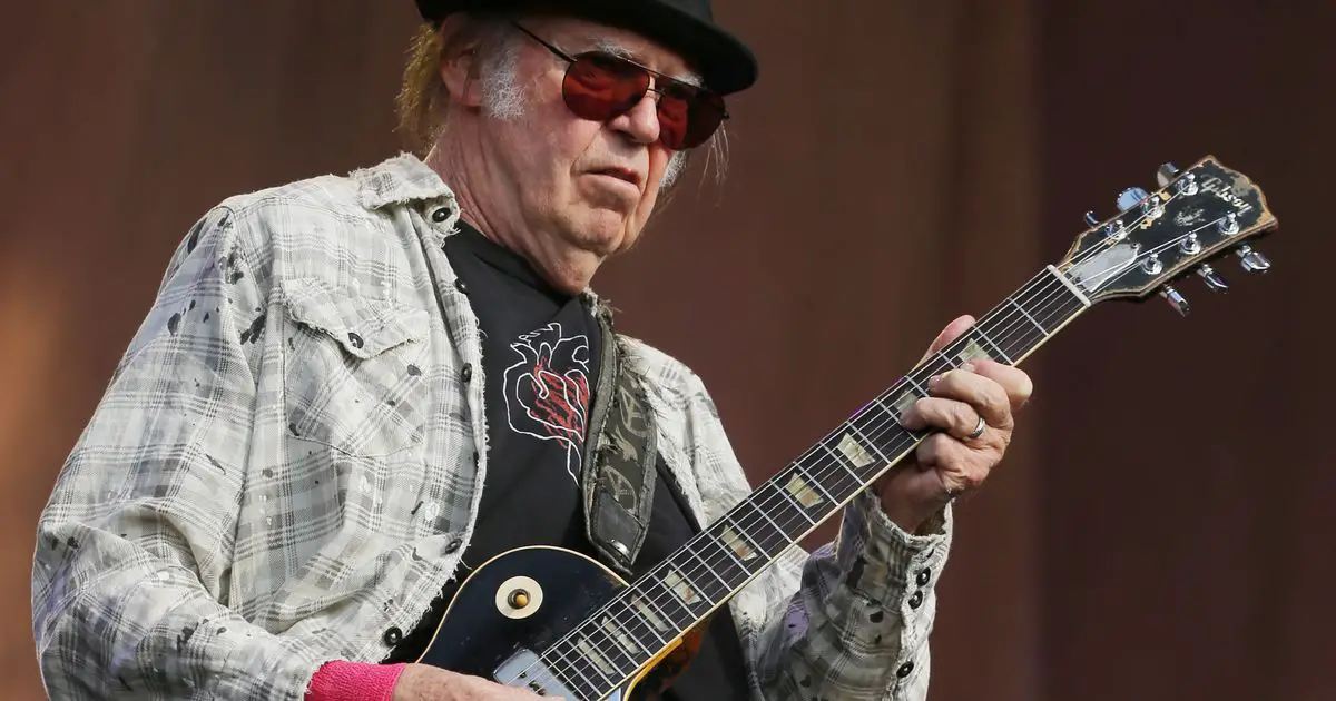 Neil Young praises Amazon Music after removing catalogue from Spotify