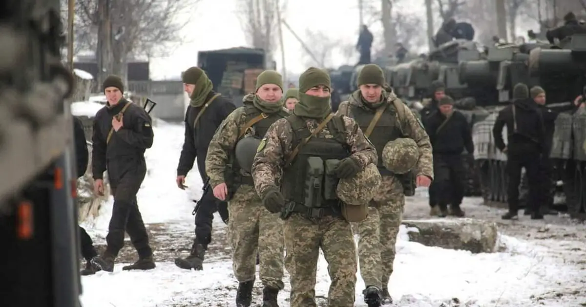 Russia needs just '48 hours to invade Ukraine' warns Putin ally as troops seen training