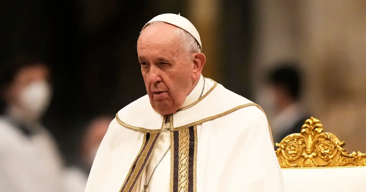 Support your children if they are gay, pope tells parents