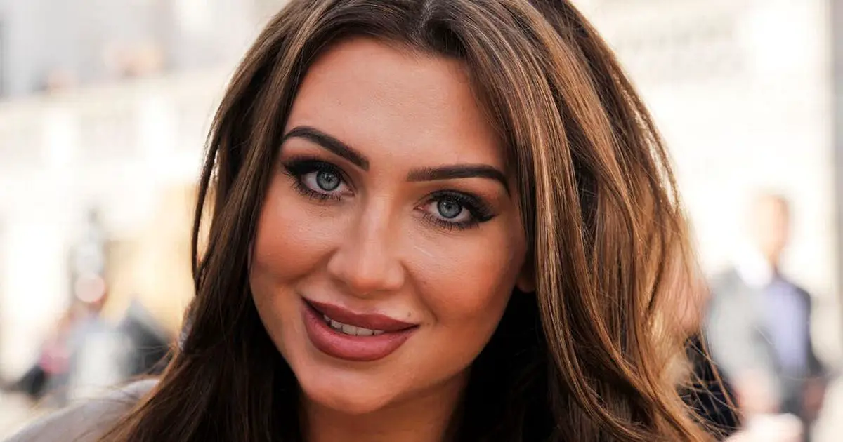 TOWIE's Lauren Goodger reveals she's pregnant with baby girl