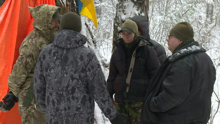 Ukrainians hone survival skills as Russia tensions mount