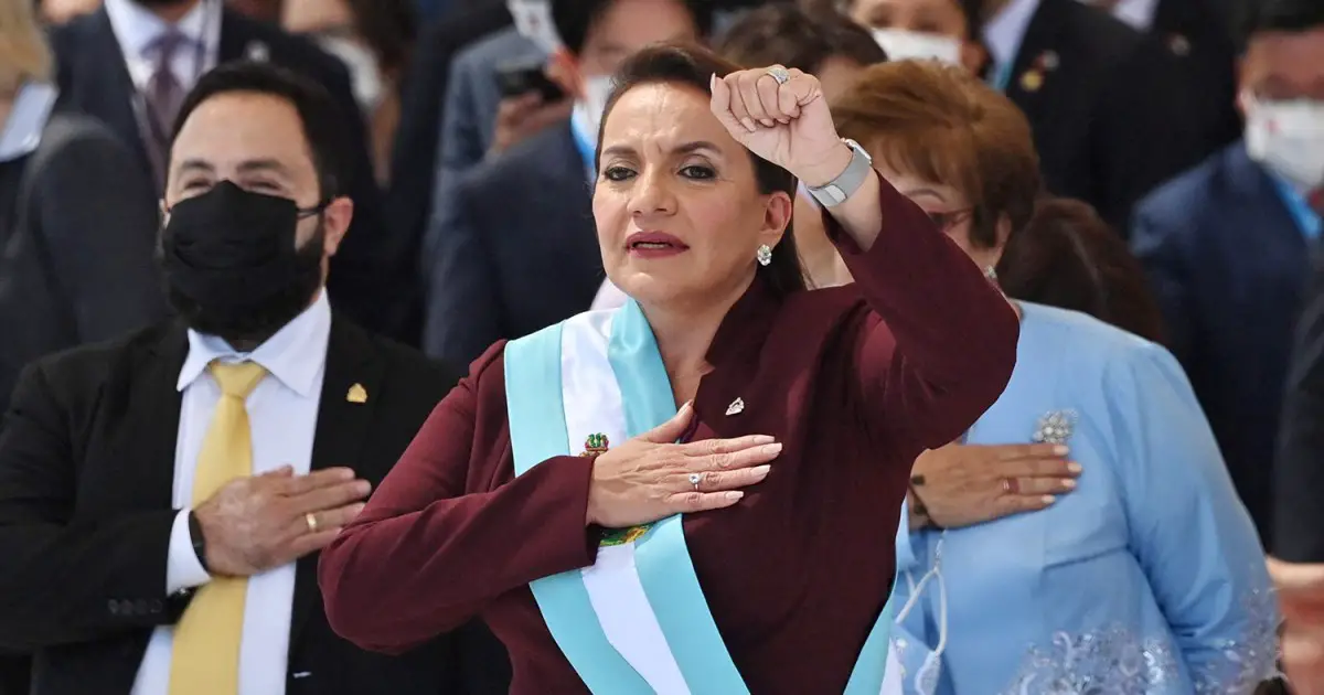 VP Harris attends inauguration of Honduras' first female president