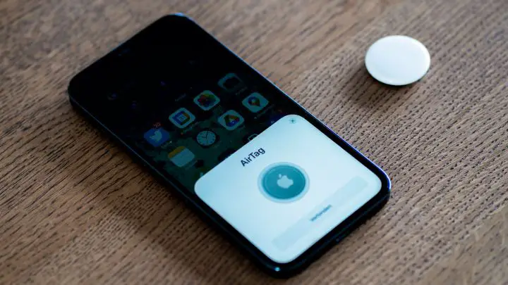 The iOS 15.4 Beta Warns Users Of An AirTag Of Its Responsible Use