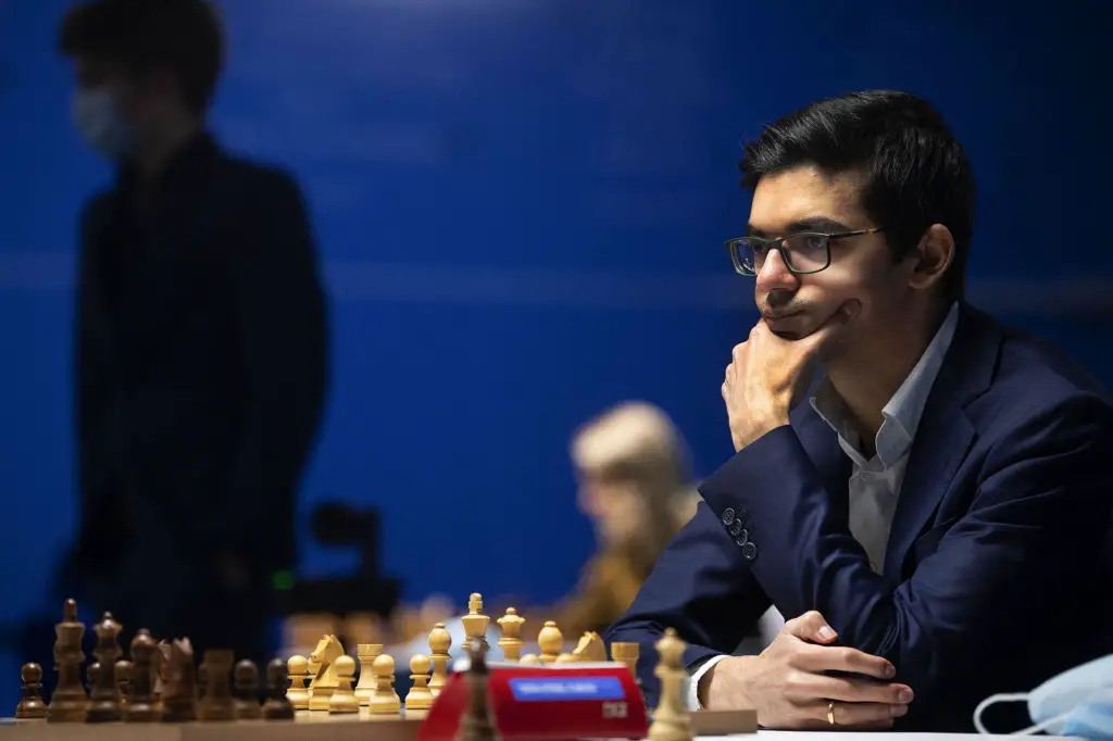 Chess prodigy Anish Giri claims he was hacked after Twitter tirade against opponents