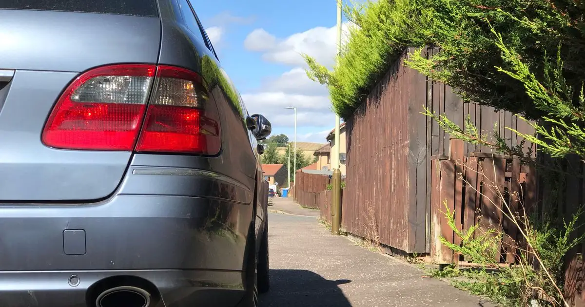 Drivers could be banned from parking on pavements due to radical rule change