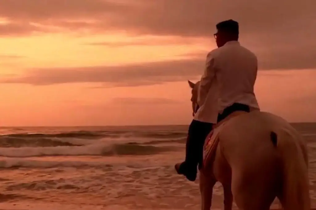 Kim Jon Un rides white horse into sunset in bizarre new propaganda video