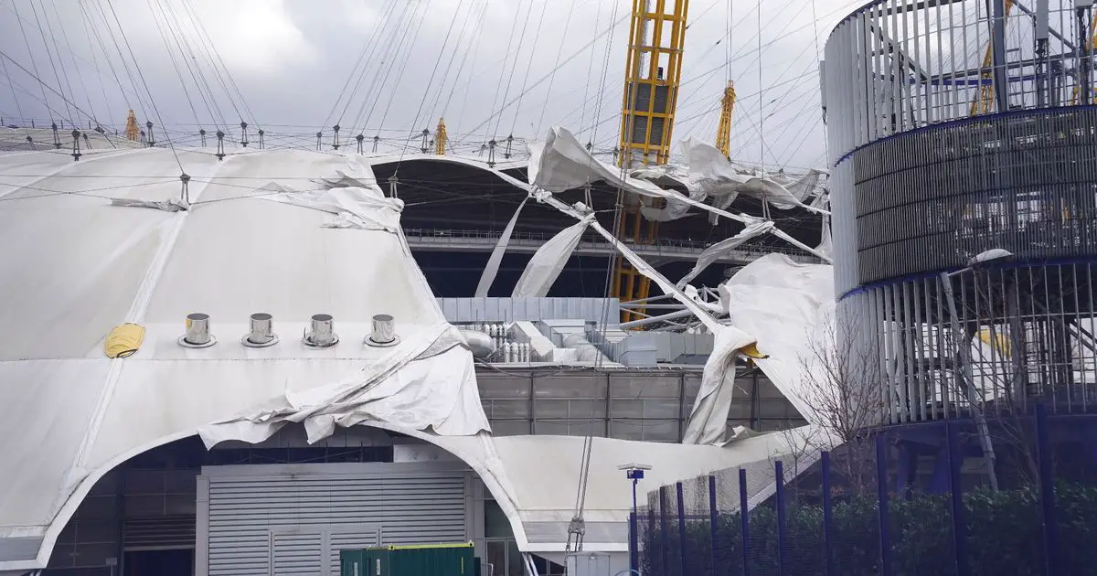 Millennium Dome video shows Storm Eunice tear huge hole in O2 Arena