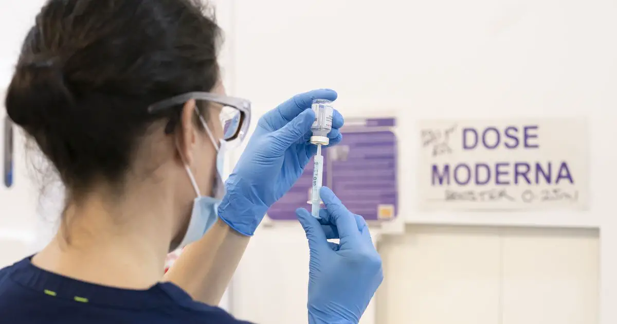 Moderna seeks volunteers for Omicron booster vaccine study