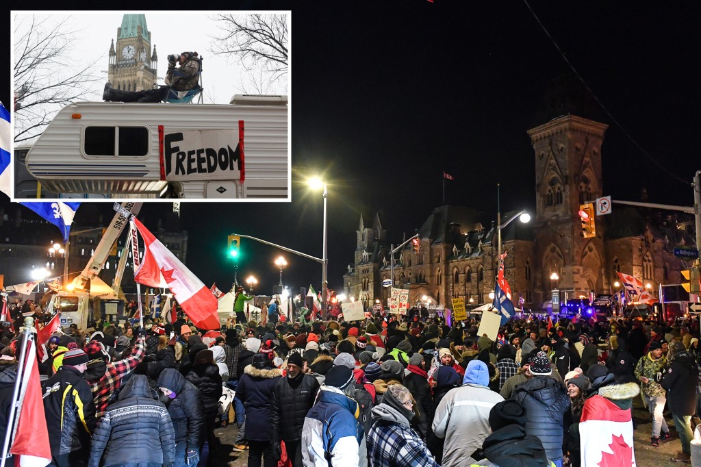 Ottawa Mayor Jim Watson declares state of emergency during protest