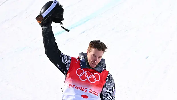 Shaun White Hailed The ‘GOAT’ After He Doesn’t Medal In Final Olympics – Hollywood Life