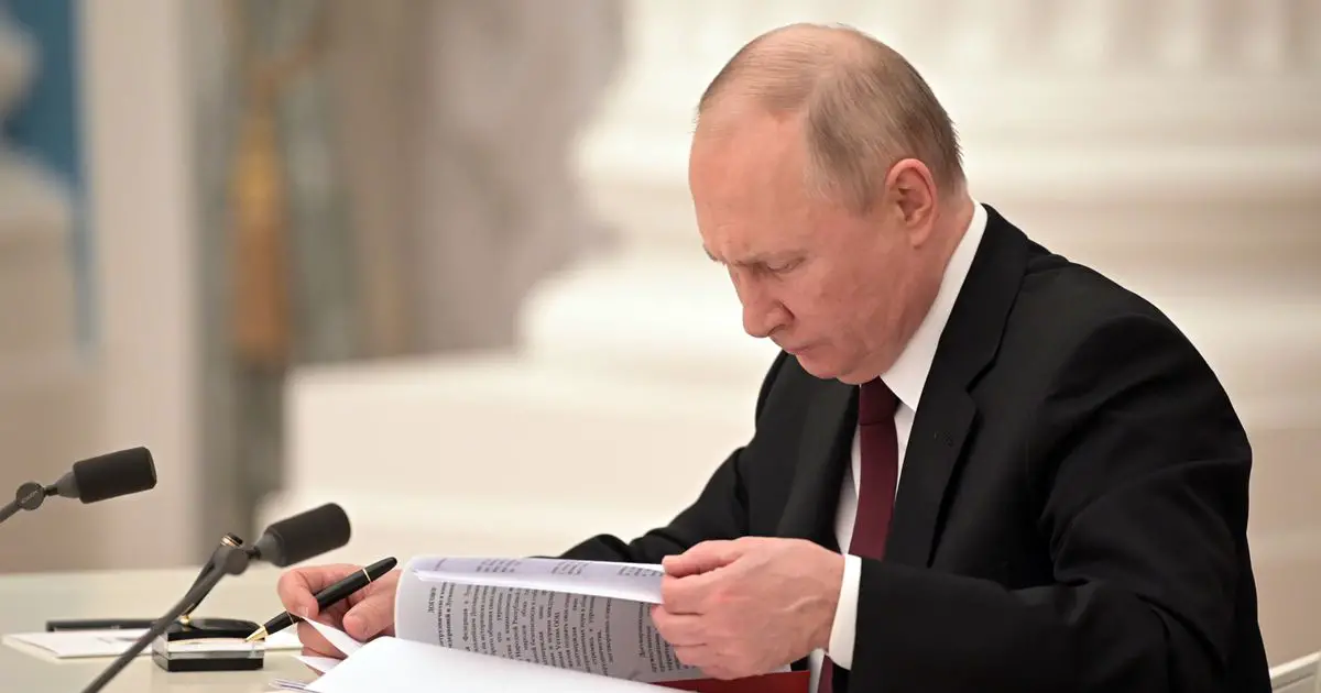 Vladimir Putin orders 'peacemaking' Russian troops into Ukraine after announcement