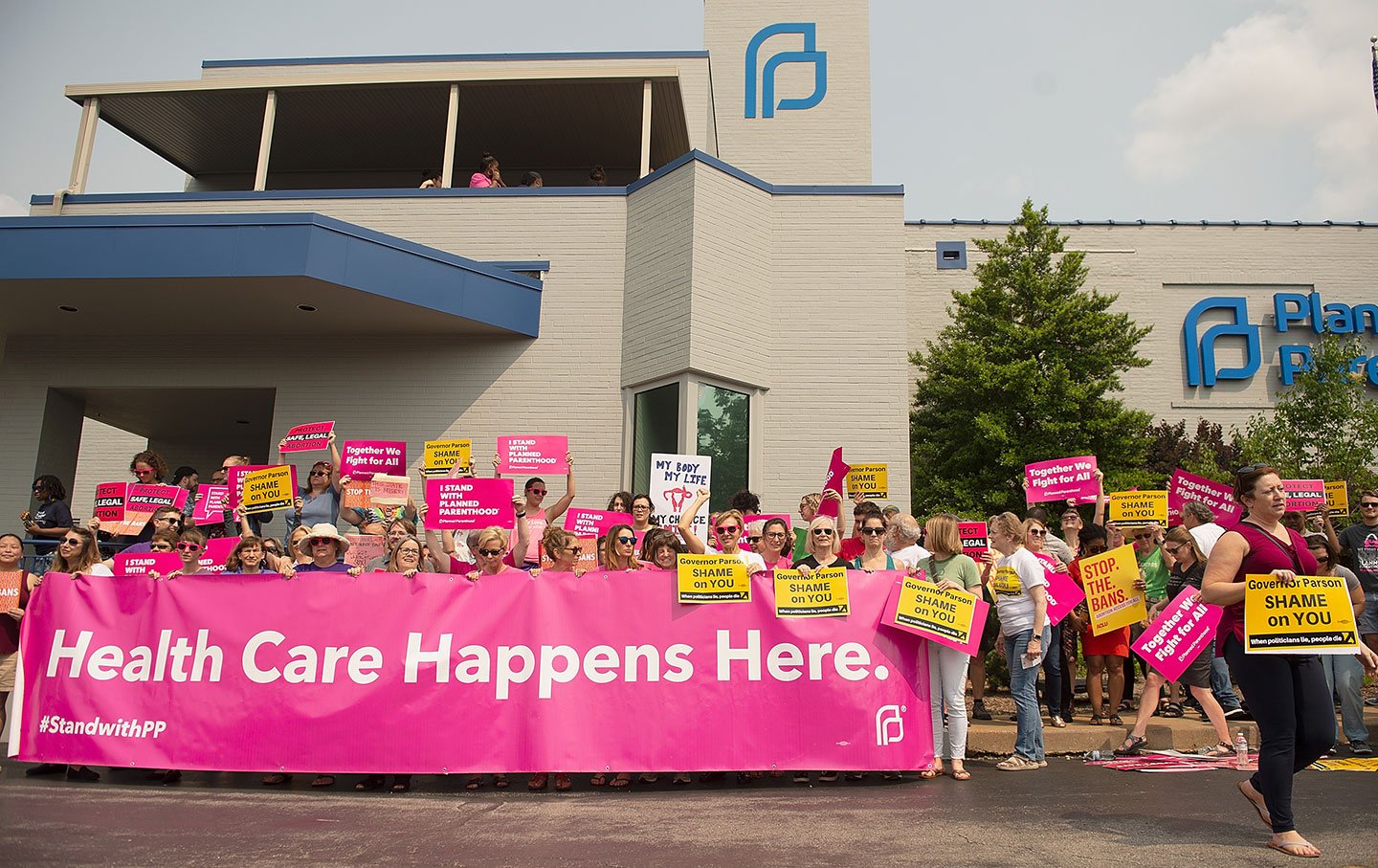 Why Is Biden Letting States Like Missouri Defund Planned Parenthood?